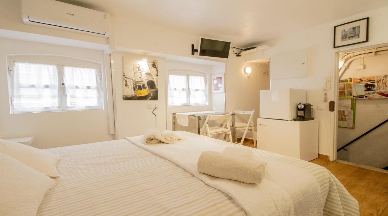 Alfama Heart For Two Apartment Lisbona Esterno foto